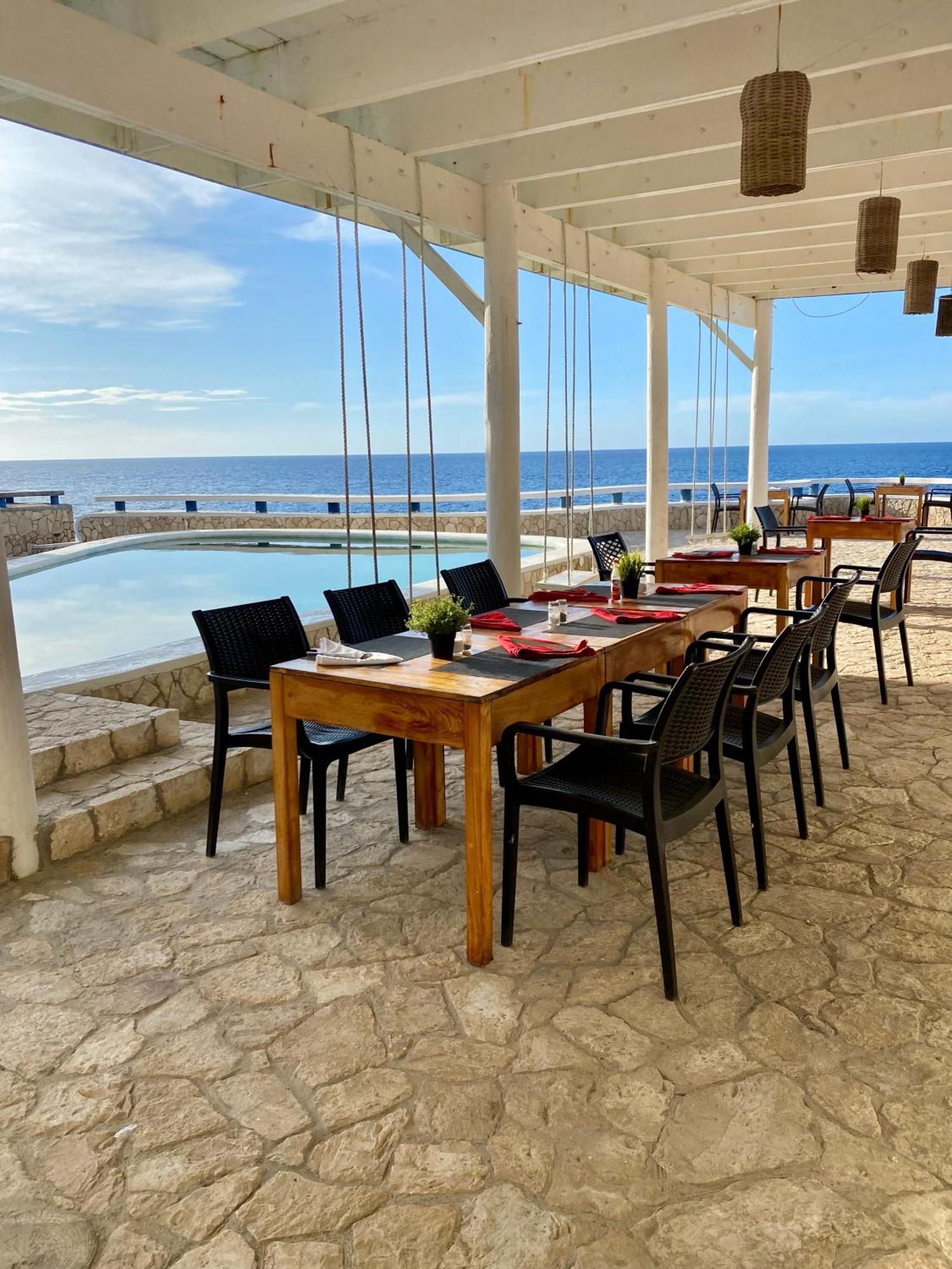 Begona Cliff Hotel Negril Buitenkant foto